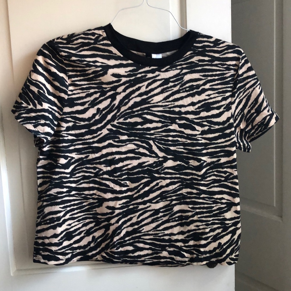Zebra striped Tee